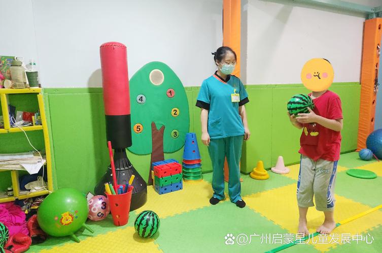 大手拉小手俱乐部早教