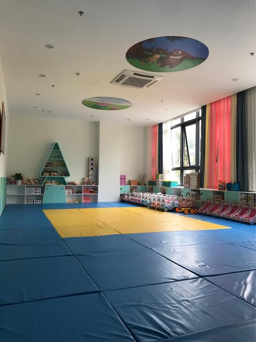 曲靖华夏爱婴早教中心